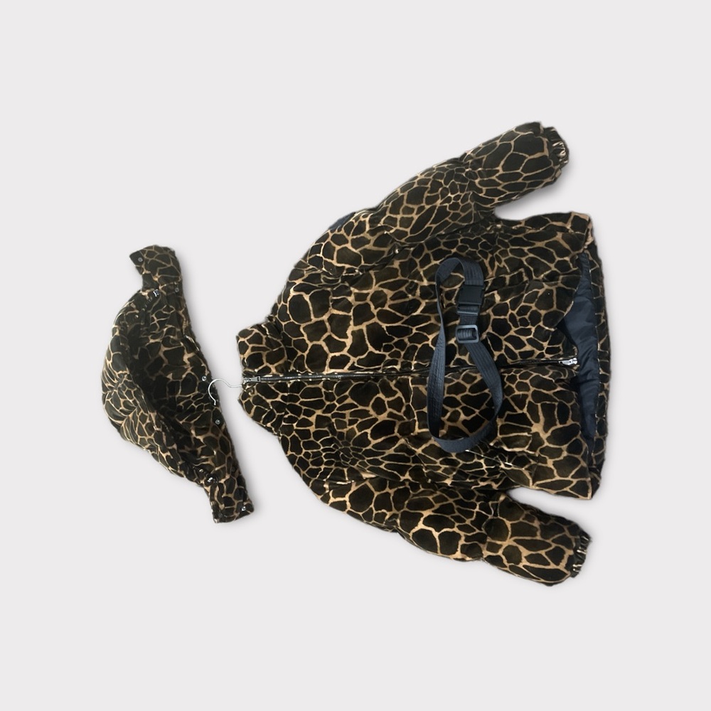 Giraffe print moncler coat worn once size 2